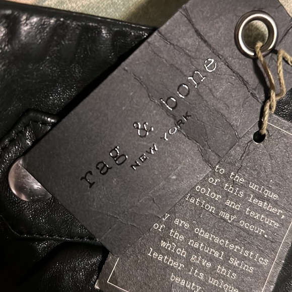 New soft leather skirt. Never been worn. 8.5” long. Beautiful look and feel!! - Picture 5 of 5